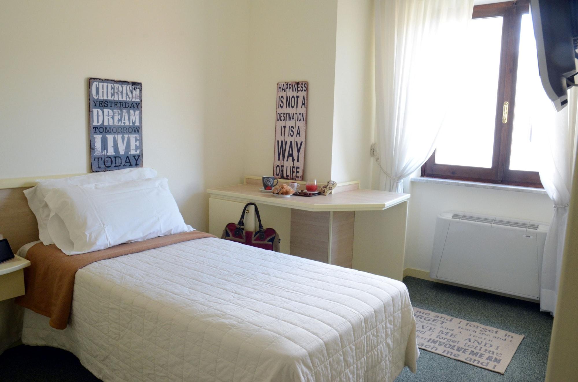 Hotel Bassetto Ferentino Zewnętrze zdjęcie