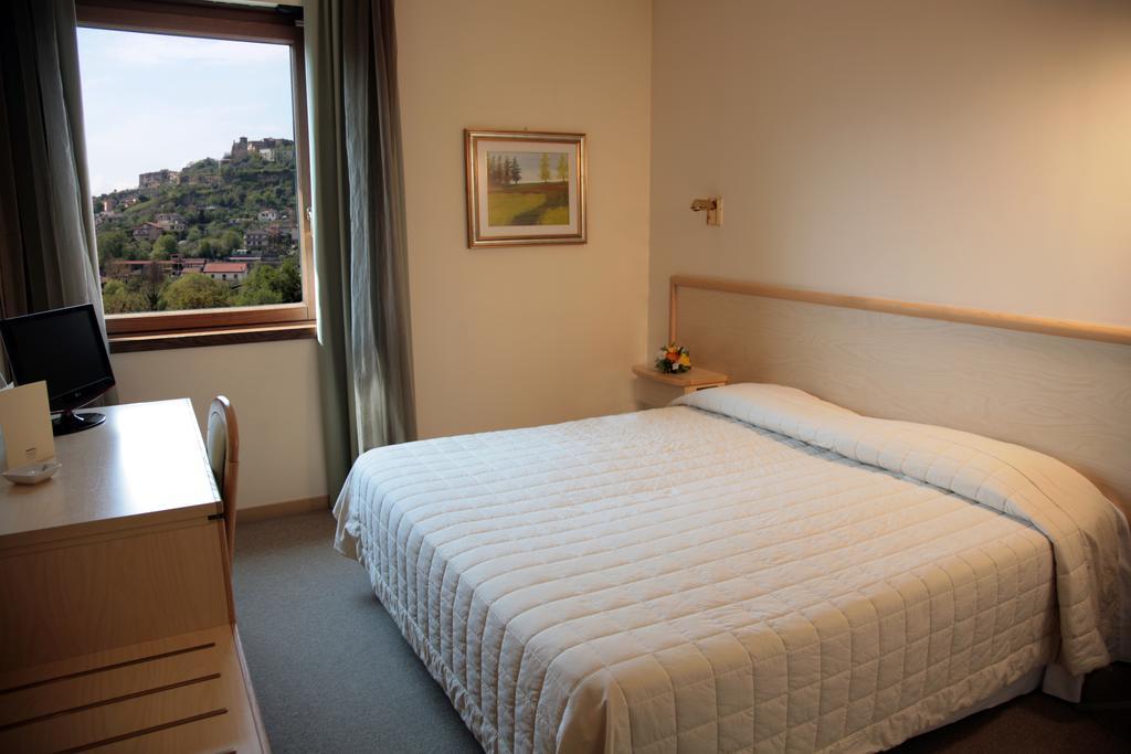 Hotel Bassetto Ferentino Pokój zdjęcie