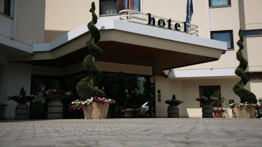 Hotel Bassetto Ferentino Zewnętrze zdjęcie